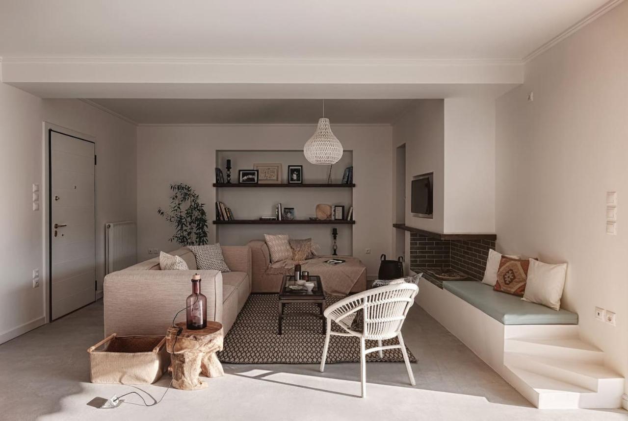 Spacious And Stylish Apartment With A Great View! Афины Экстерьер фото