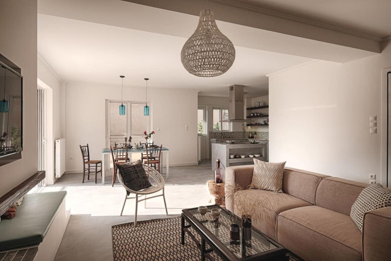 Spacious And Stylish Apartment With A Great View! Афины Экстерьер фото