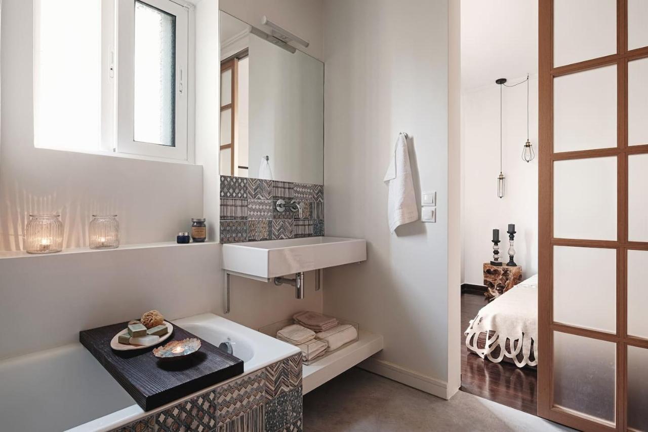 Spacious And Stylish Apartment With A Great View! Афины Экстерьер фото